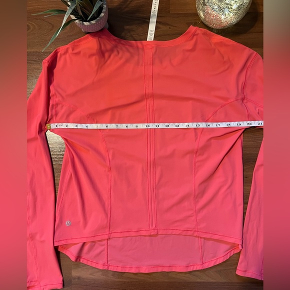🍋Lululemon Long Sleeve Pink Top 🌸 - Picture 8 of 9